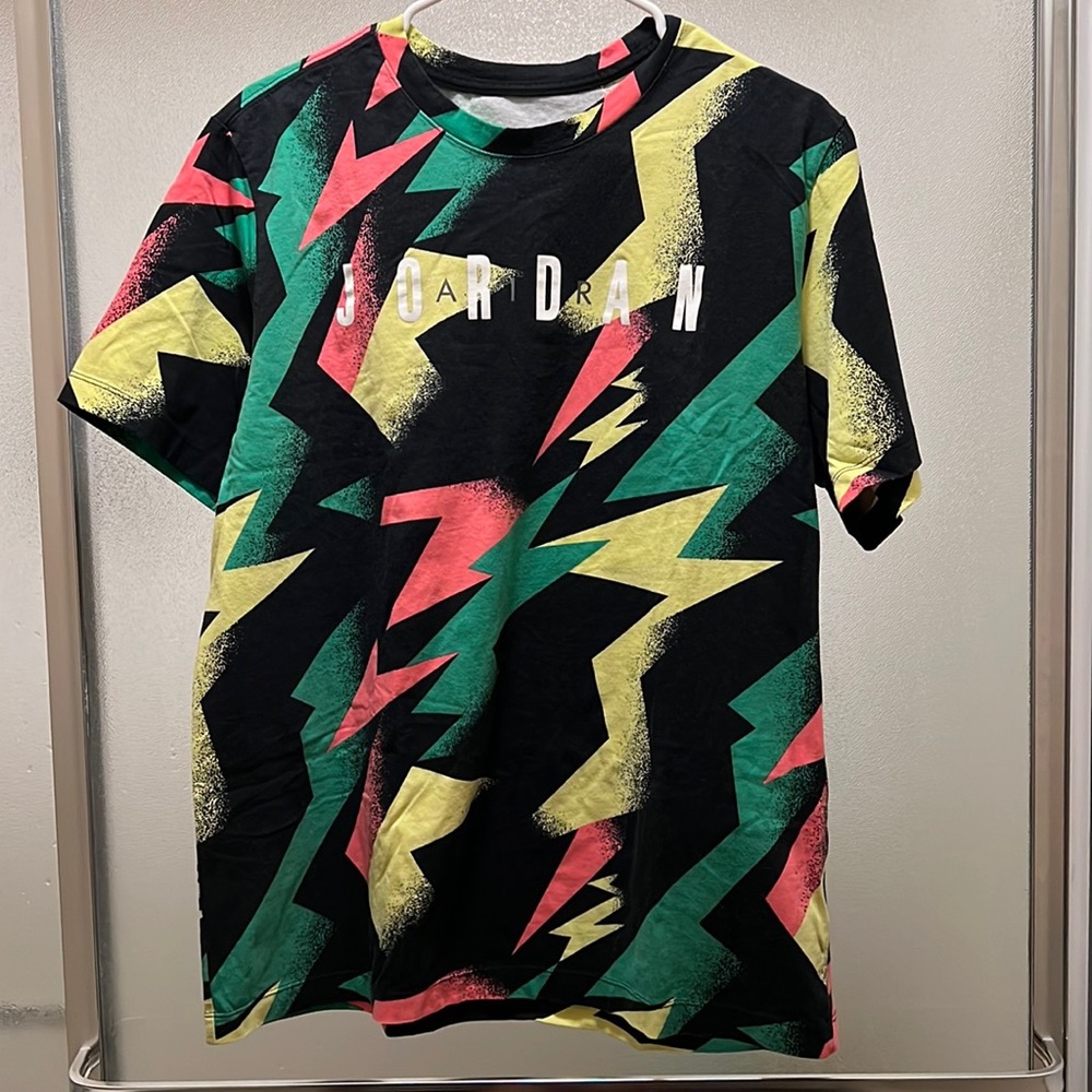 Jordan used men shirt size L